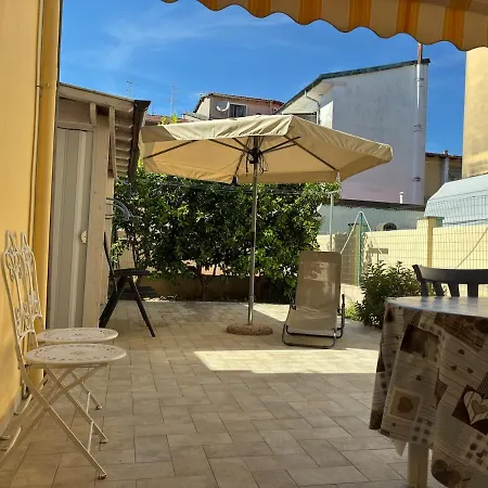 Casa Con Giardino E Biciclette Vicino Pineta * Viareggio