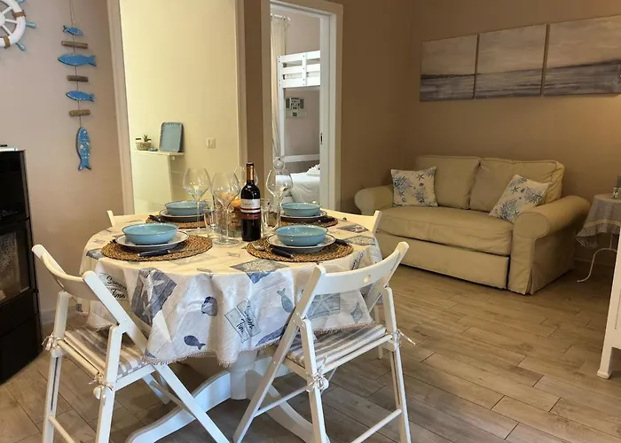 Casa Con Giardino E Biciclette Vicino Pineta