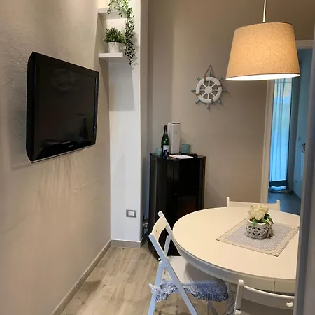 Piano Terra Con Giardino, Vicino Al Mare Holiday home