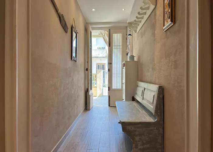 Casa Con Giardino E Biciclette Vicino Pineta